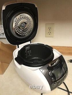 Cuchen WPA-C0601EVUS(G) Pressure Rice Cooker Up to 6 Cups