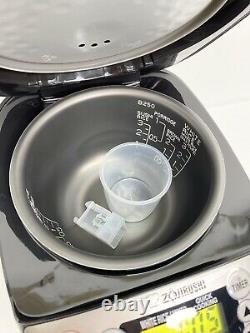 NEW Zojirushi NS-LACO5-XT 3-Cup Rice Cooker & Warmer, Stainless Black NIOB