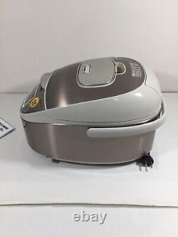 TIGER IH Rice Cooker TAKITATE JKT-W100 CC 5.5 Cup (100V)