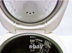 ZOJIRUSHI Micom type Overseas Rice Cooker NS-LLH05-XA 3-cup/0.54L. 220230V