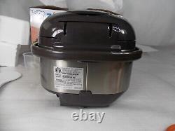 Zojirushi NS-TSC10 5-1/2-Cup (Uncooked) Micom Rice Cooker and Warmer NEW